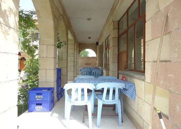 Akar 2* 厄赫拉热